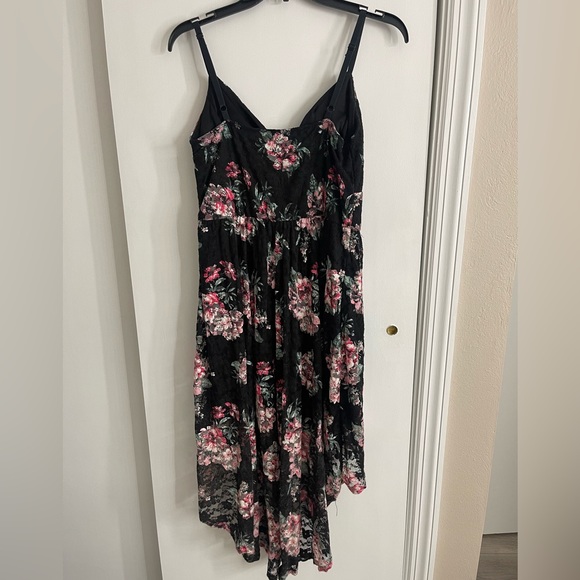 LILY ROSE HIGH LOW DRESS - Picture 2 of 2